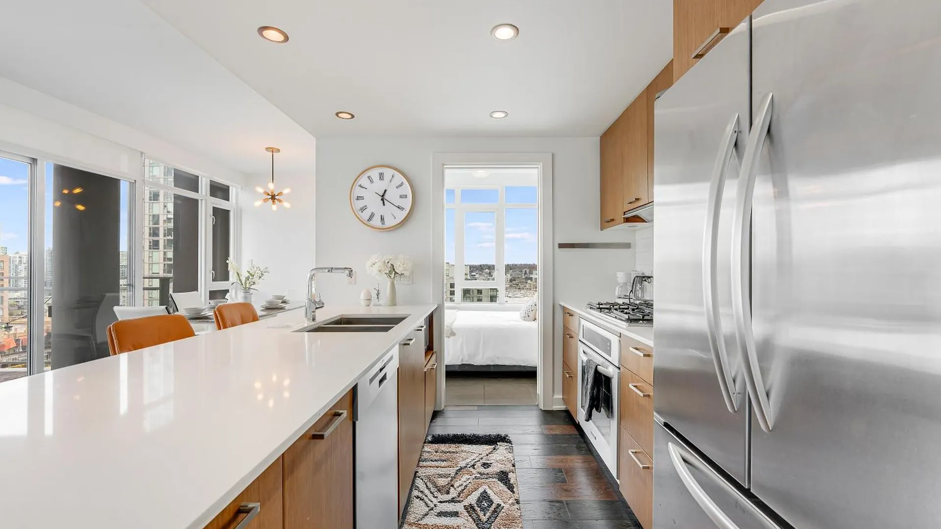 Lägenhet Prestige Living Spacious 2Br High-Rise With Skyline Views Vancouver Kanada